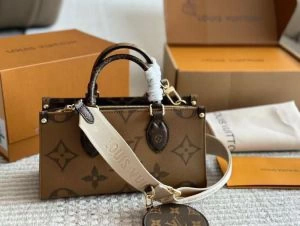 Loui_Vuitton_LV_On_The_Go_PM_With_OG_Box_&_Dust_Bag-Coin_Pouch-box_1661 6
