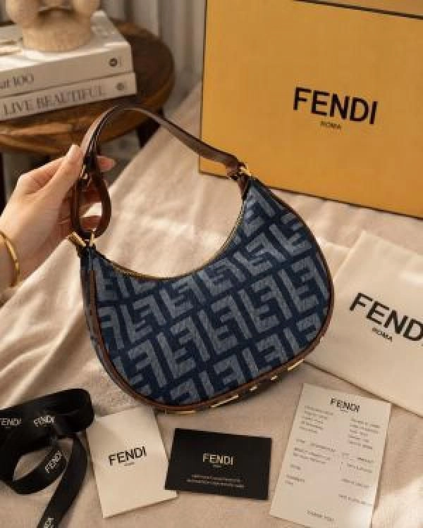 FEND FENDGRAPHI MOON HANDBAG WITH BOX 6681 2