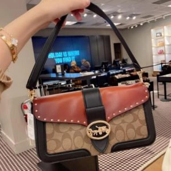 Coac georgie shoulder bag with orignal box 415 1