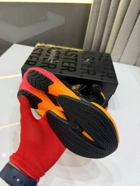 PUMMA FAST RB-NITRO ELITE BLACK SUNSETS GLOW FIX 2