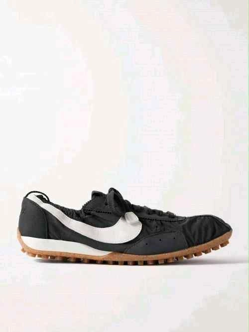 Nikkee Jacquemus Moon Shoe SP Off Noir 4