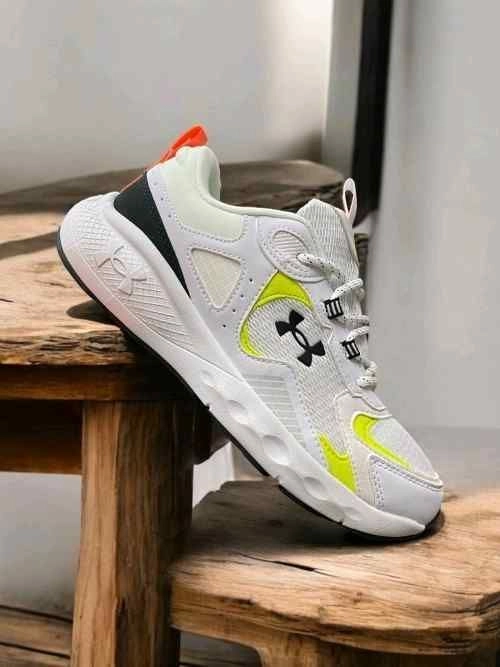 underr Armour Ua hovr White 4
