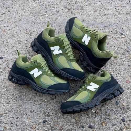 new balencee The Basement X 2002R Olive Black