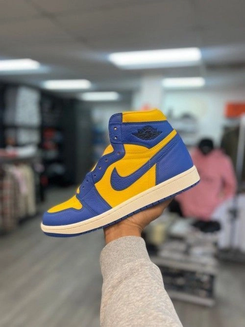 Air Jordan 1 Retro High OG Reverse Laney Fix 2