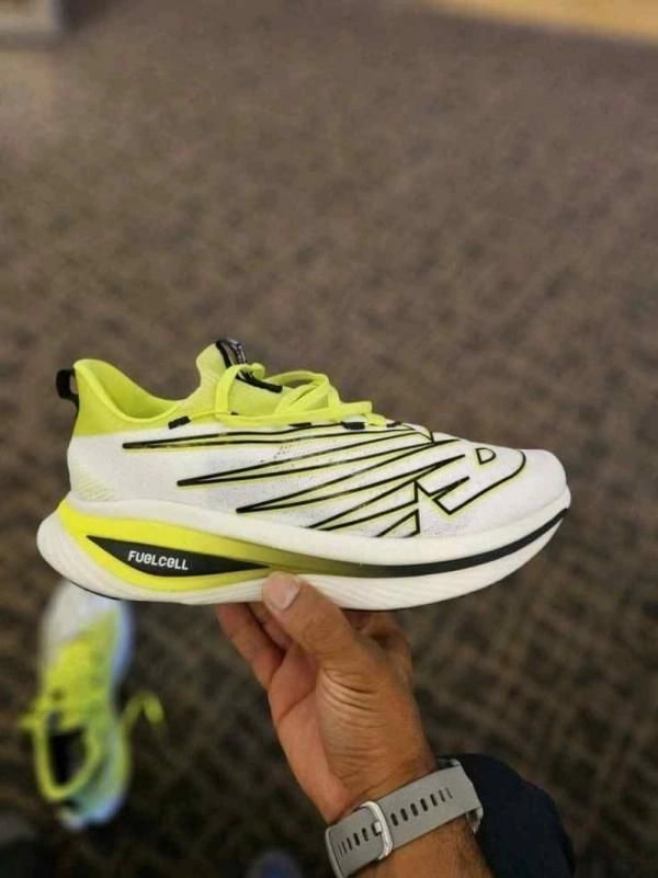 Neww Balancee FuelCell SC Elite V3 White Green (1188 Fix 2