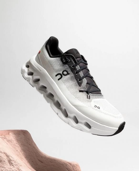 ON CLOUD TILT 2.0 BLACK IVORY MENS FIX 3