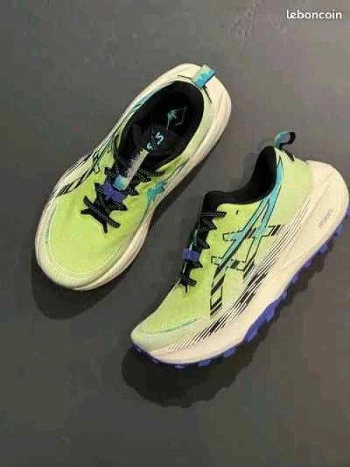 Asiccss Trabuco Max 4 - Noir Vert 2