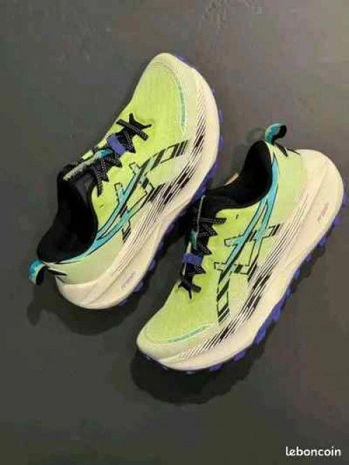 Asiccss Trabuco Max 4 - Noir Vert 4