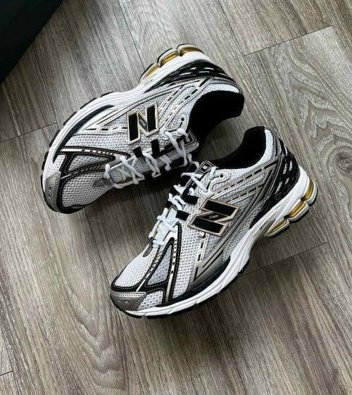 New Balencee 1906R Metallic Gold 2