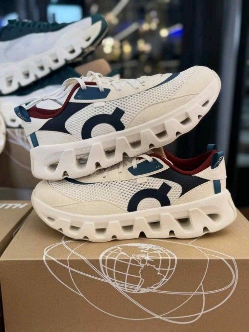 On Cloud X Kith K-Tech 2 White Real Teal 4