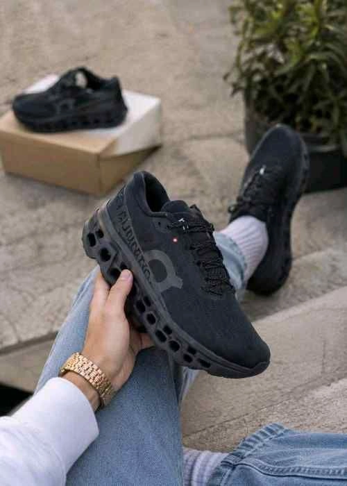 On Cloudmonster 3 All Black 2613 1