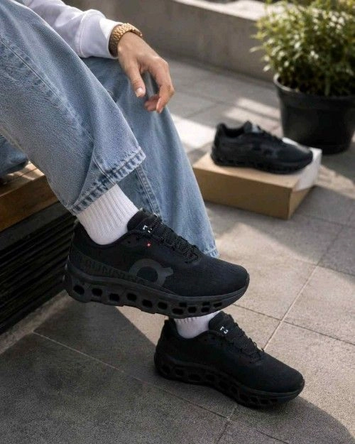 On Cloudmonster 3 All Black 2613 2