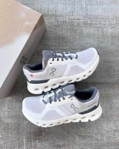 on Cloudrunner 2 White-Frost 1