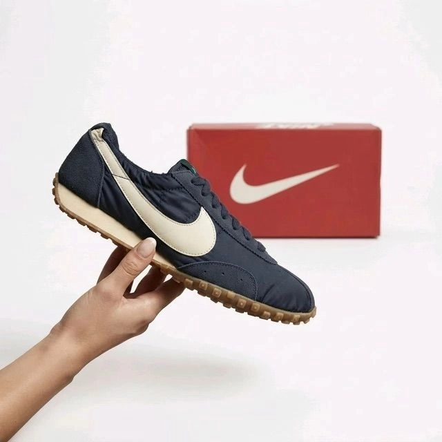 Nike X Jacquemus Moon Shoe Sp University Black Of Nior (Master Quality)