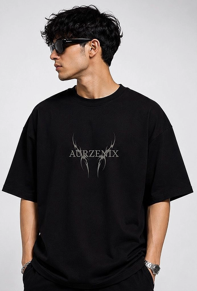 SHADOW REIGN OVERSIZED BOXYFIT TSHIRT 1