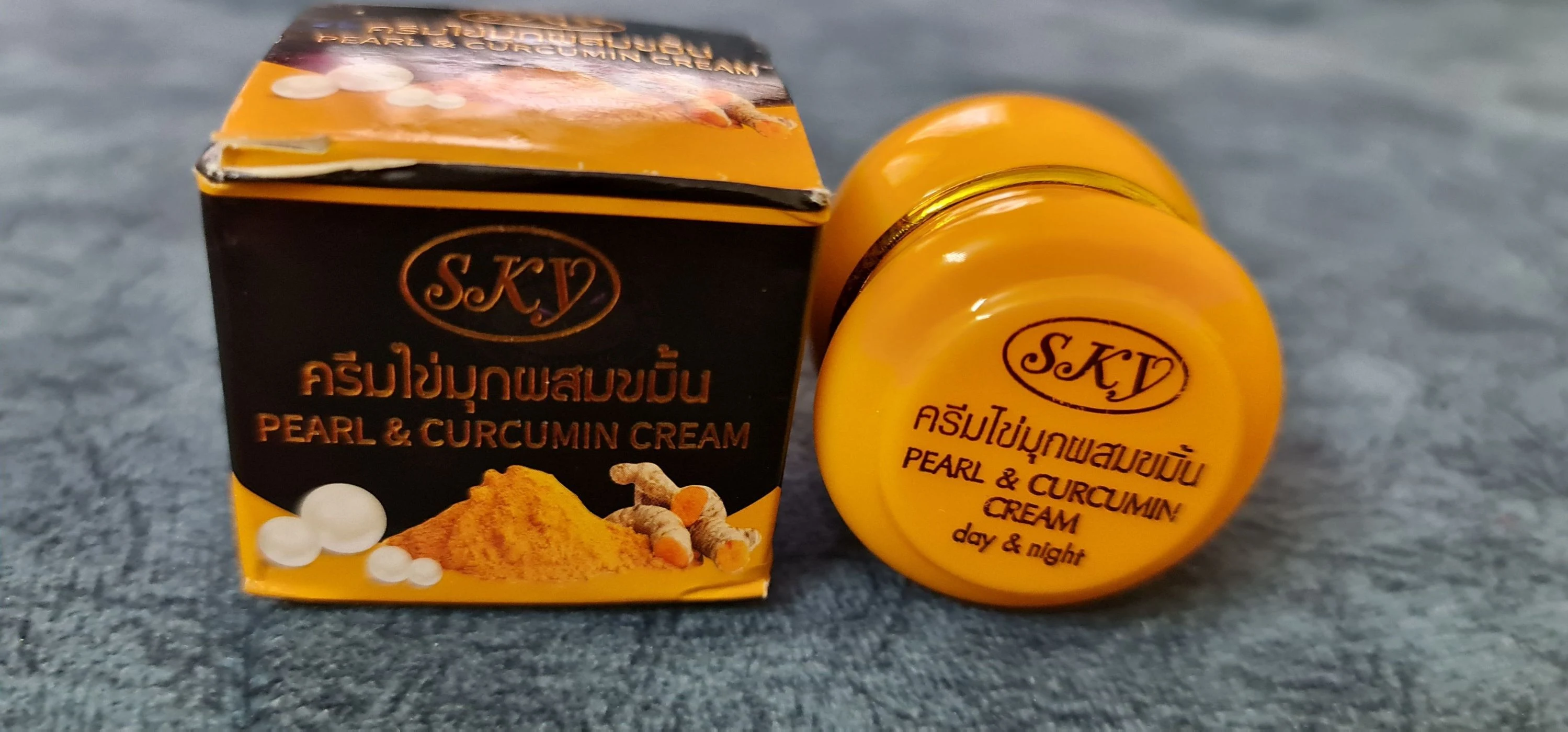 Sky pearl and curcumin cream from korea 2