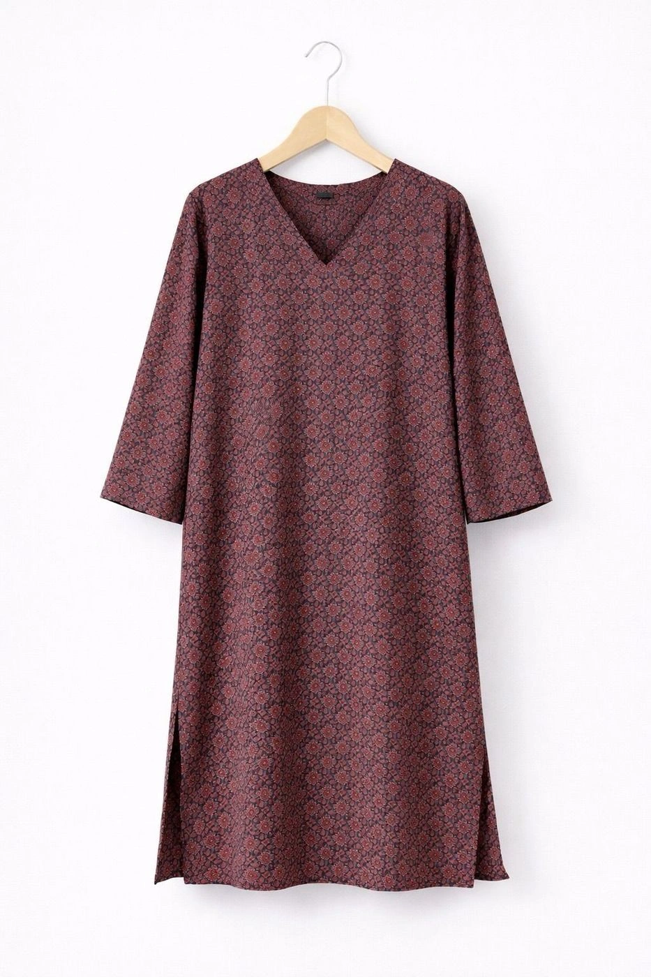 Maroon Ethnic Print High-Slit Kurta 3