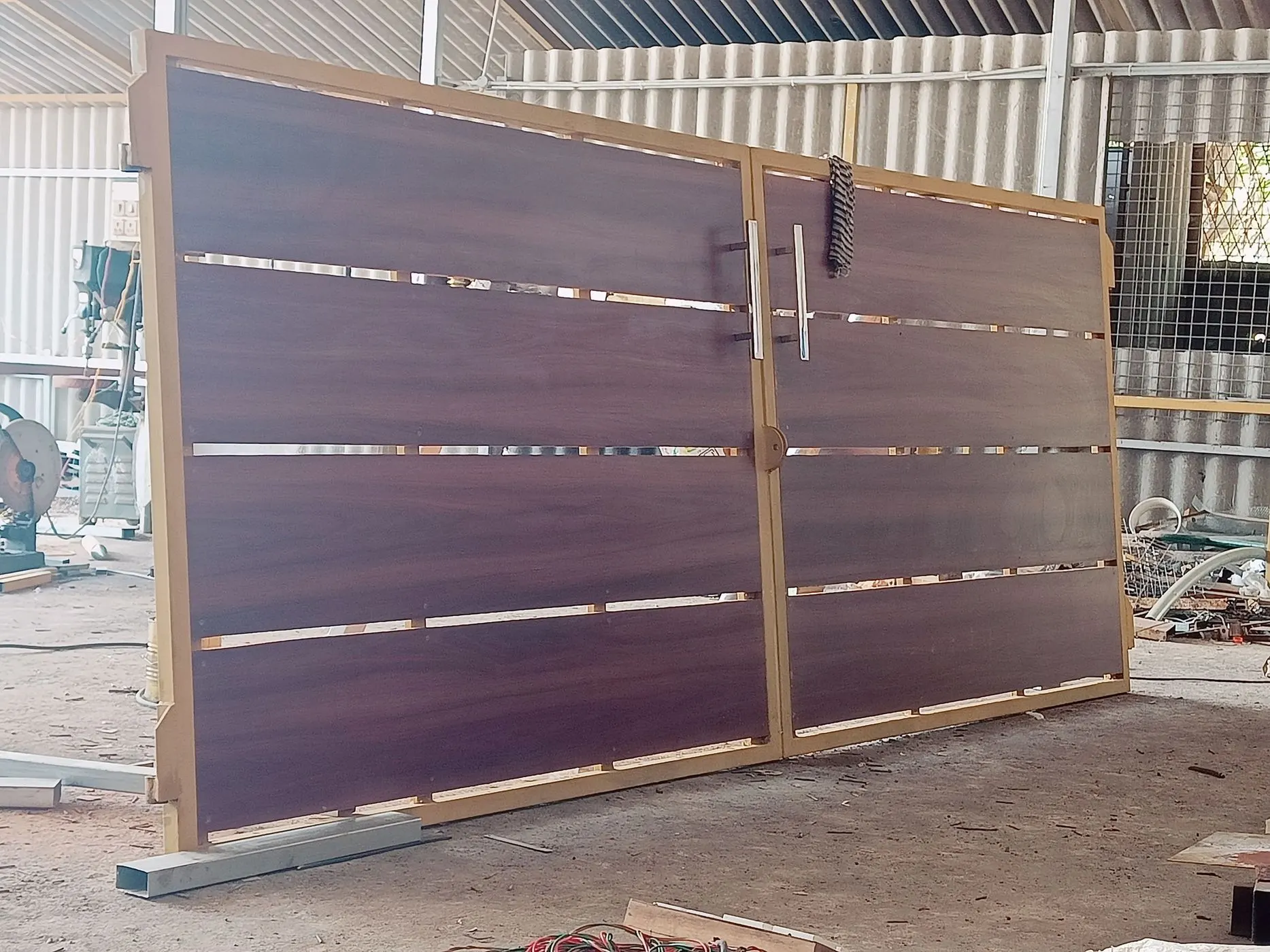 Gates 9