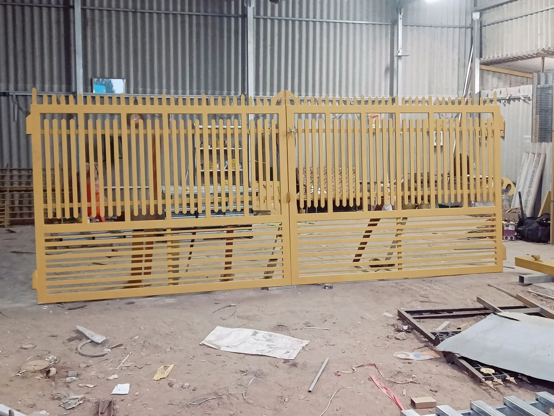 Gates 10