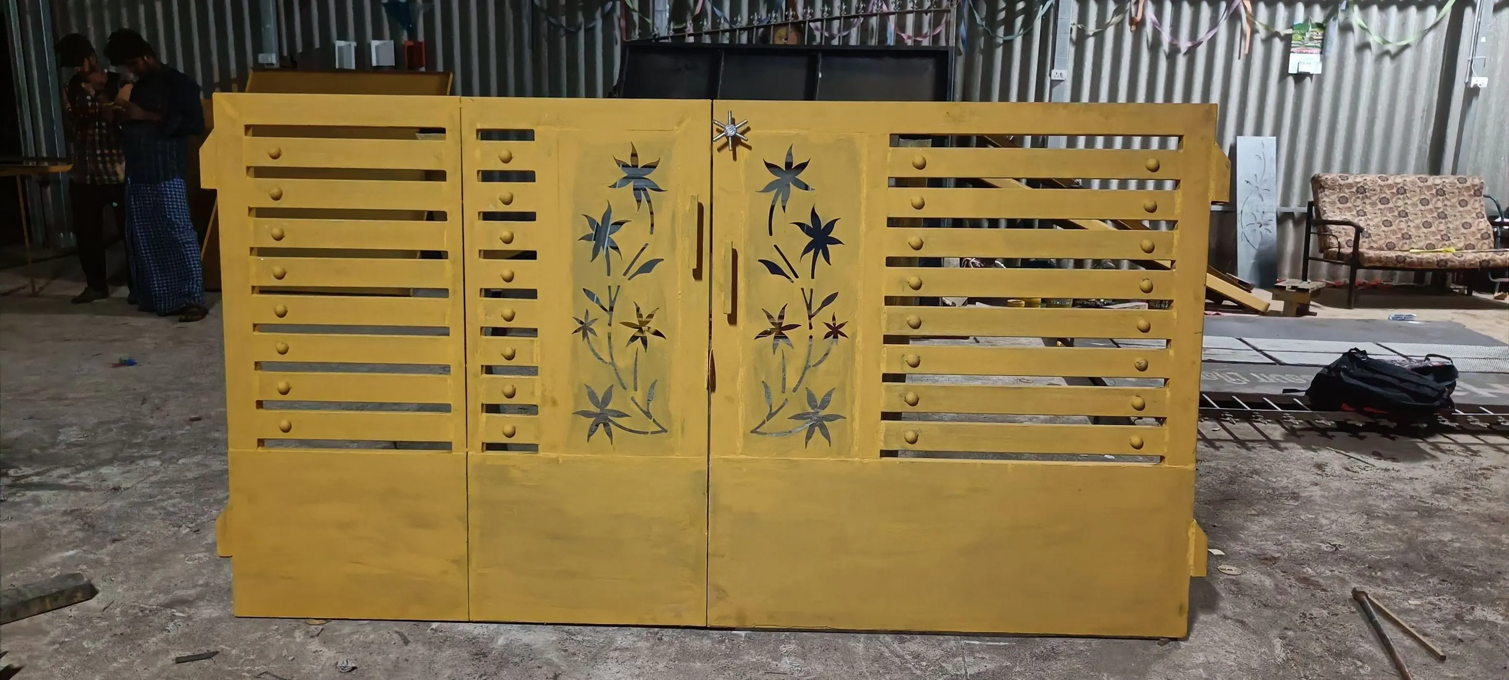 Gates 12