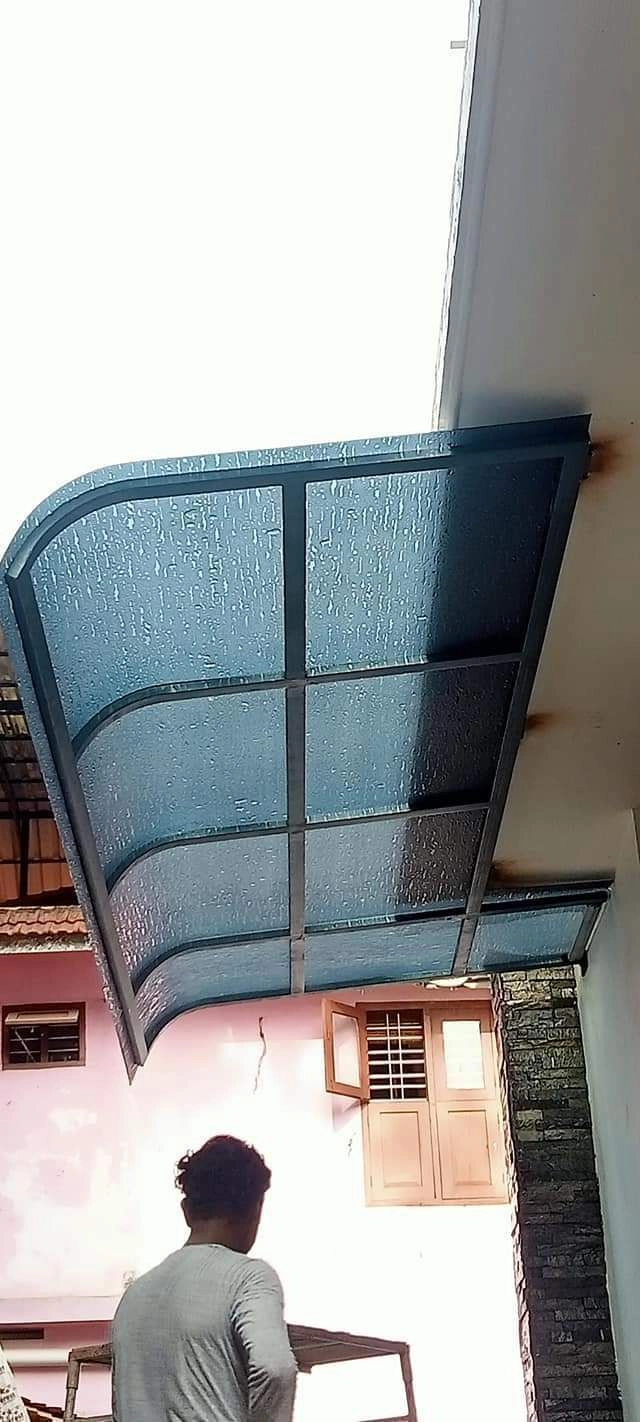 Transperant roof 18