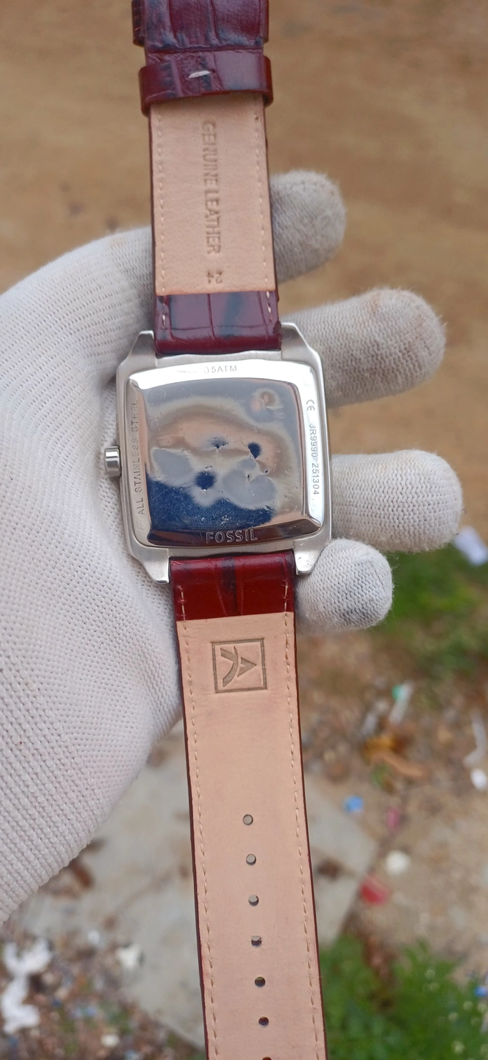 BEAUTIFUL FOSSIL CLASSIC TIMEPIECE 4