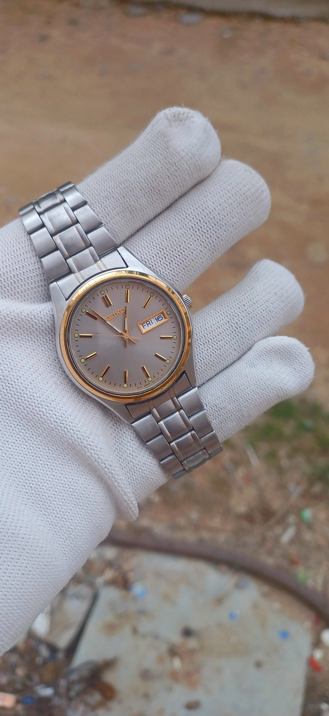 Vintage Seiko Classic – Quartz 2