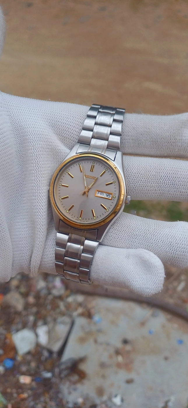 Vintage Seiko Classic – Quartz 3