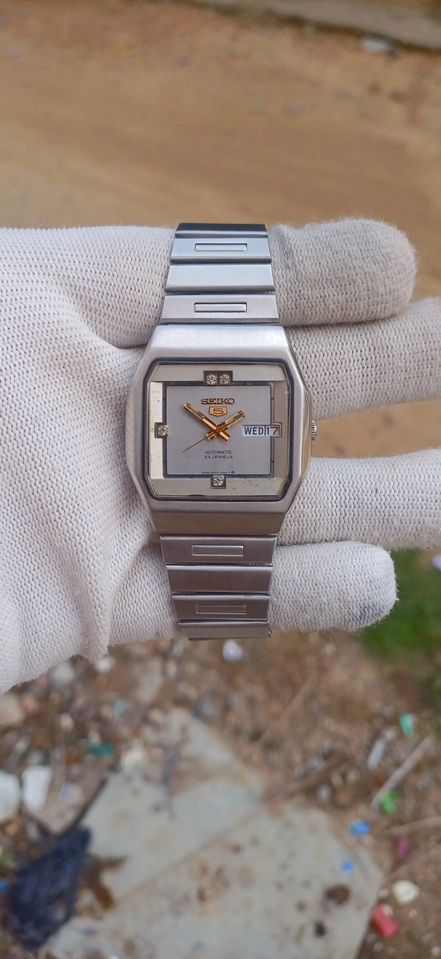 Vintage Seiko 5 Automatic – Classic 3
