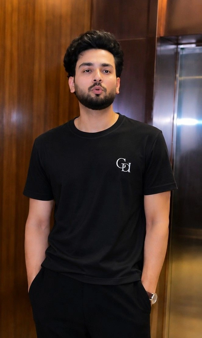 GoldCollection Premium Cotton Blend Round Neck Half Sleeve T-Shirt for Men | Stylish Casual Wear 4