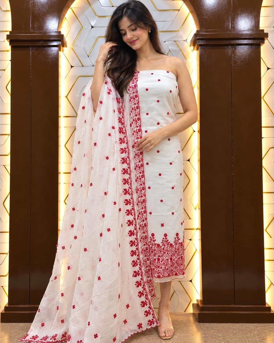 Unstiched churidar materials white and red
