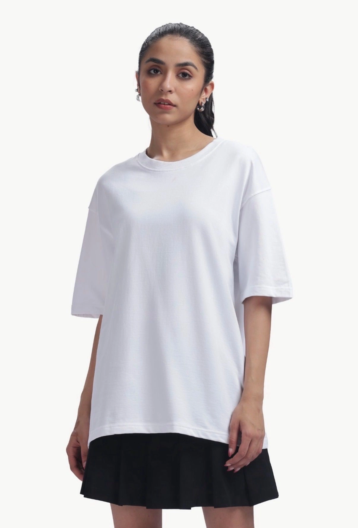 Oversized Minimal Tee 2