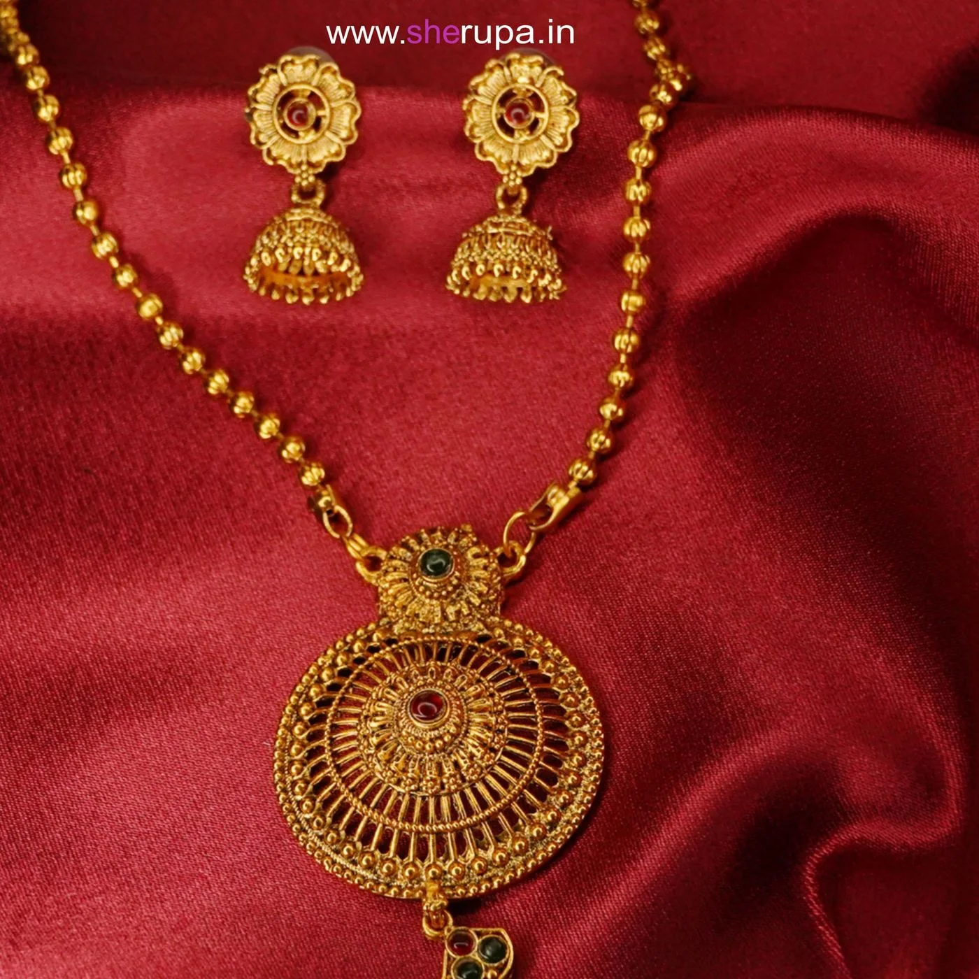 Antique Gold Tone Traditional Pendant Necklace & Jhumka Earrings Set