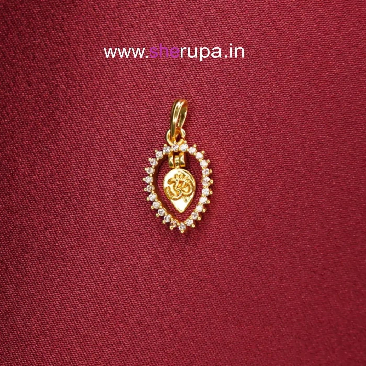 Hindu Thali Pendant – Traditional Kerala Thali Locket