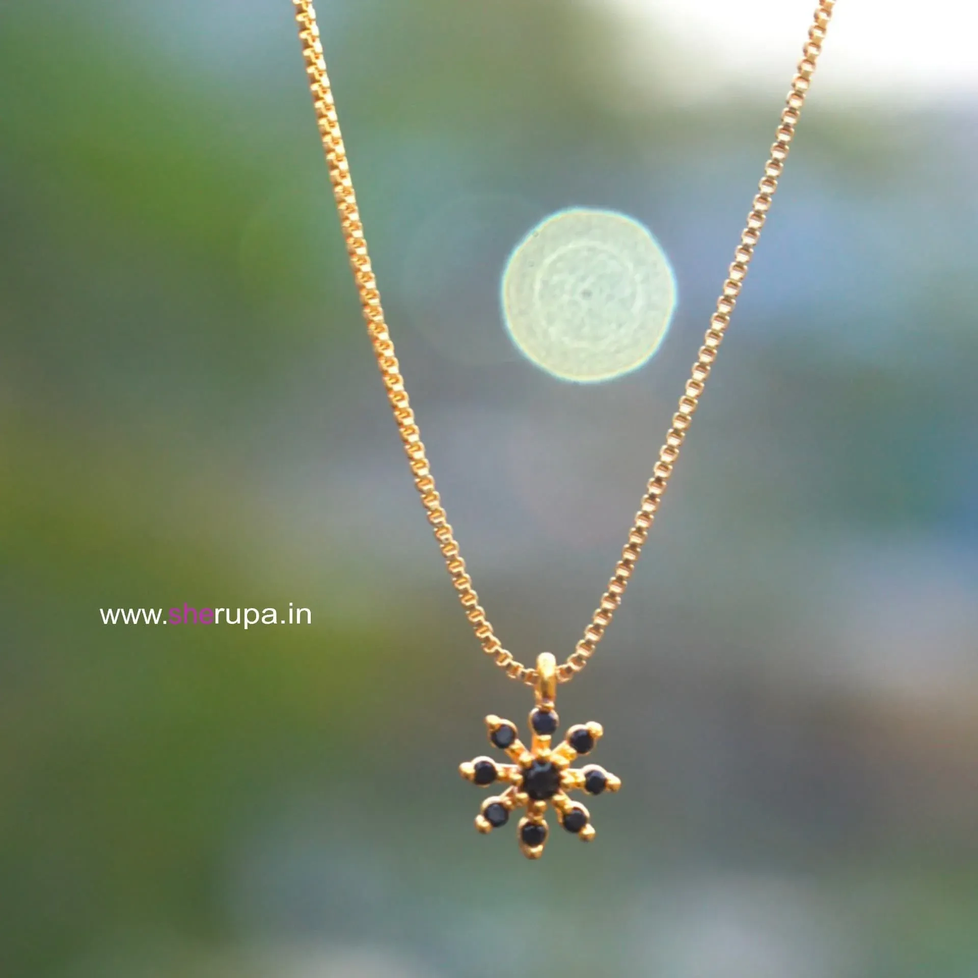 Gold Tone Floral Stone Necklace Black Stone | 16 inches