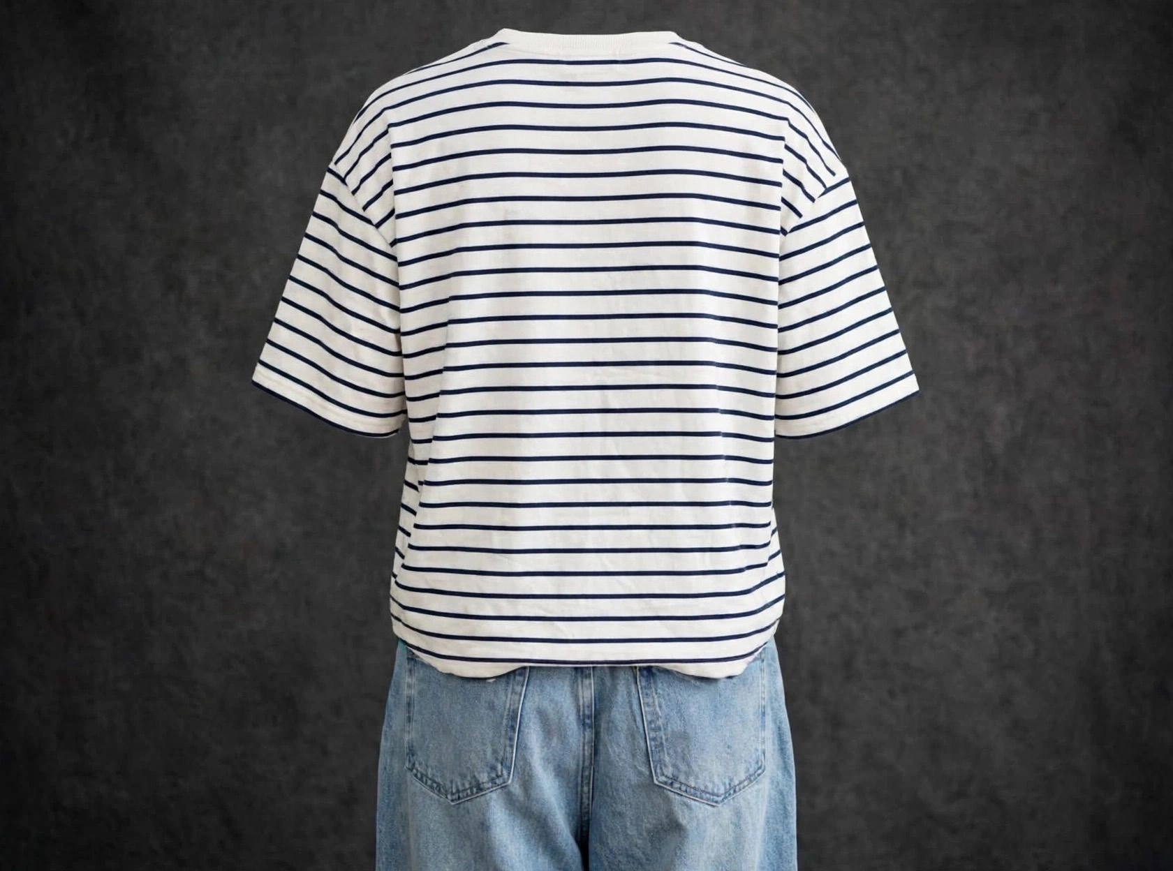 Fivesleeve T-shirt 3