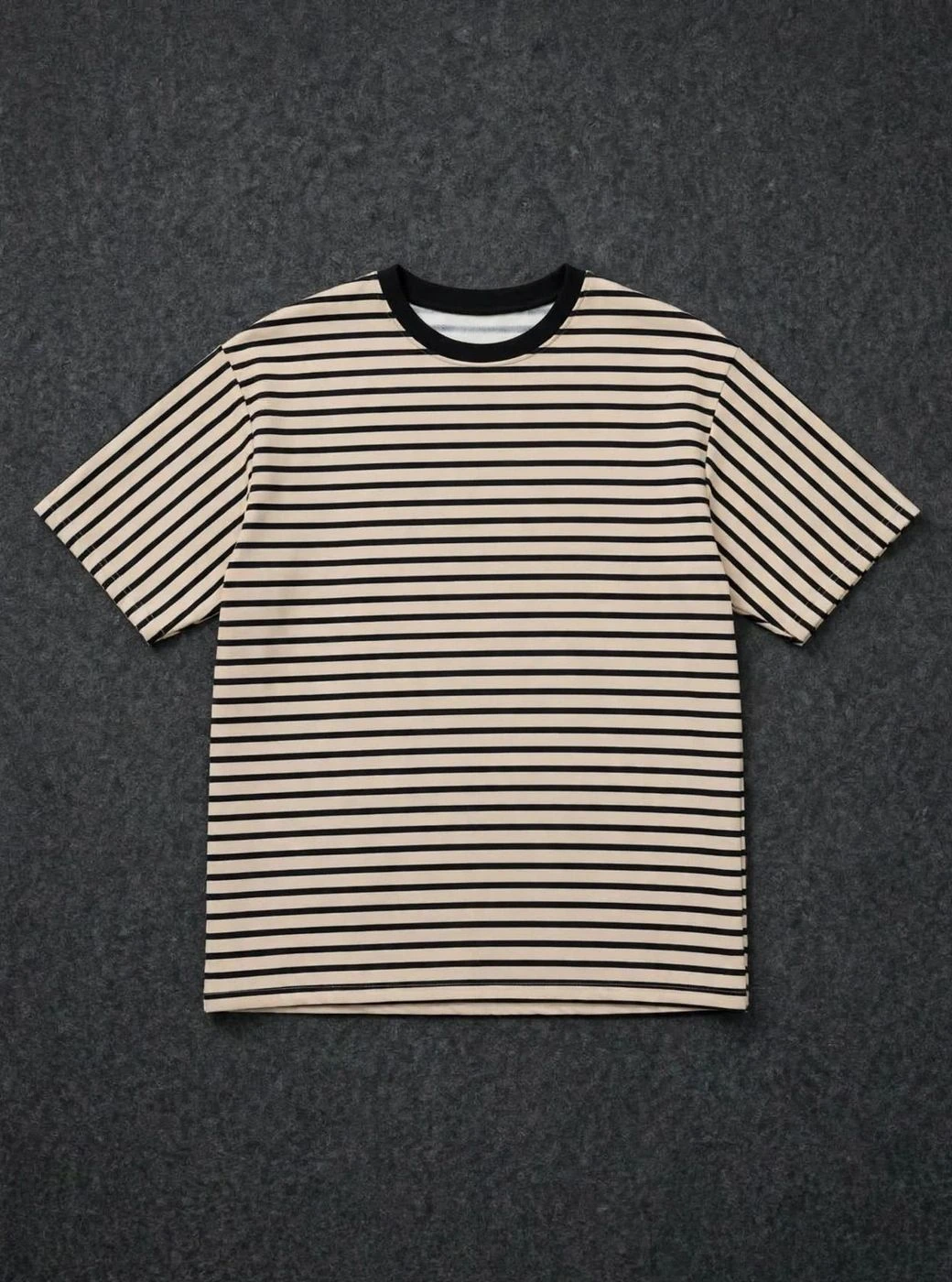 Five sleeve T-shirt 1