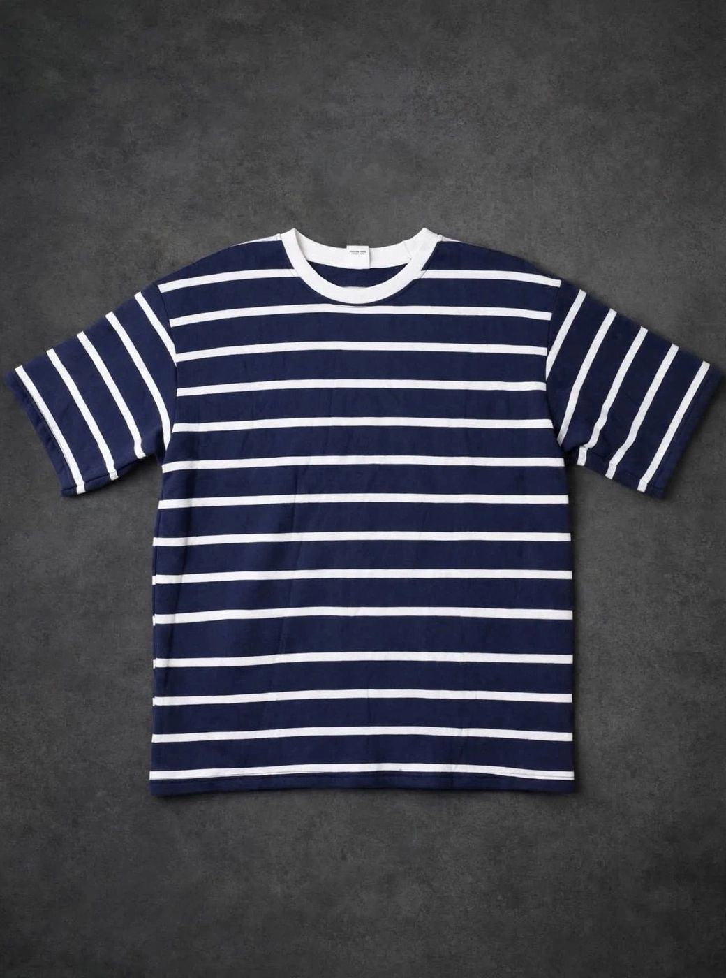 Five sleeve T-shirt 1
