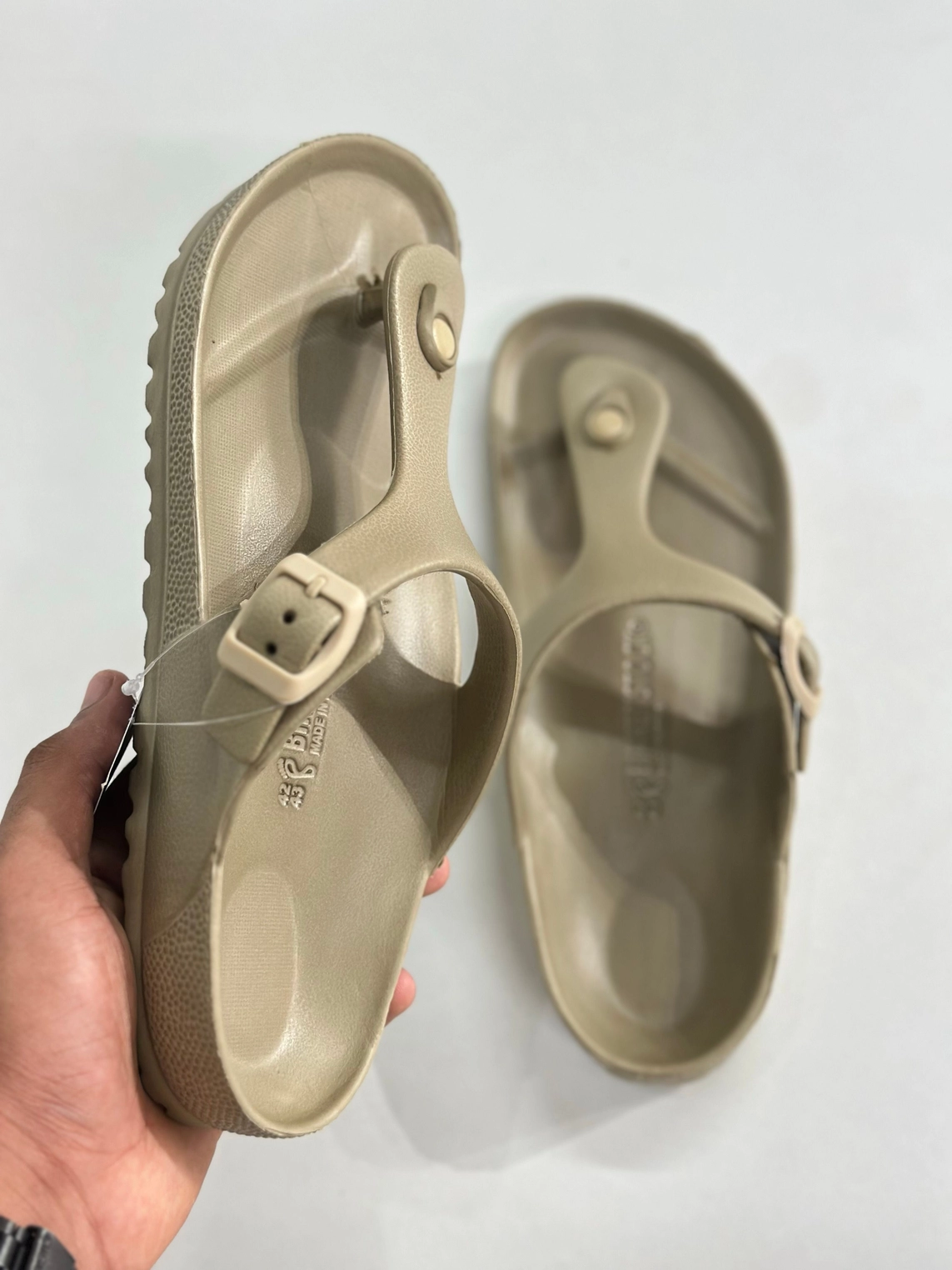 BIRKENSTOCK