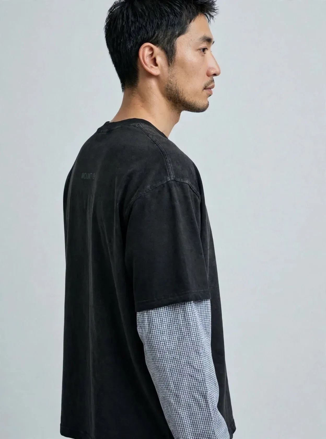 Mom sleeve T-shirt