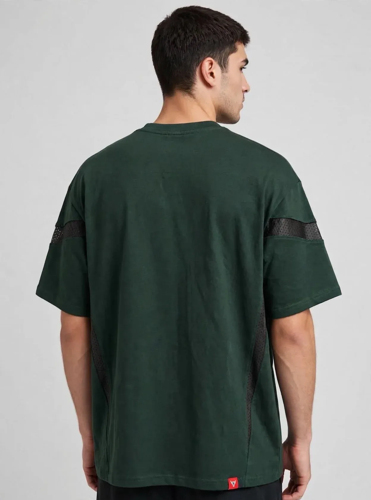 Five sleeve t shirt