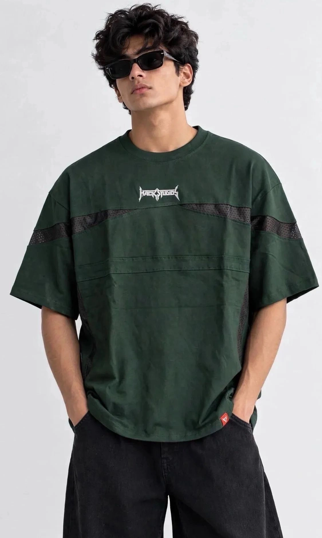 Five sleeve t shirt