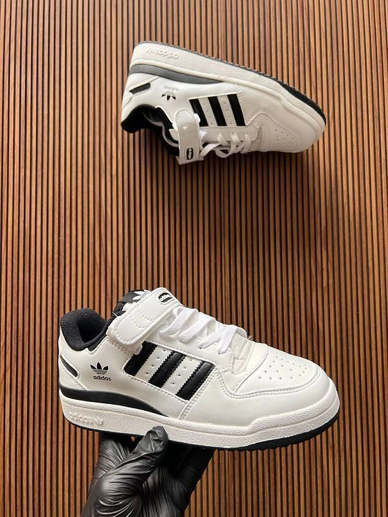 Adidas forum strap top leather quality ( girls ) 1