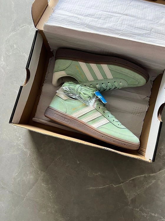 Adidas spezial ( girls ) Top quality 7