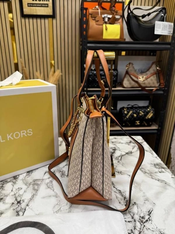MICHAEL KORRS PRORSUM HANDBAG WITH DUST BAG AND MAGNETIC BOX PREMIUM QUALITY (BIEGE BROWN) 2