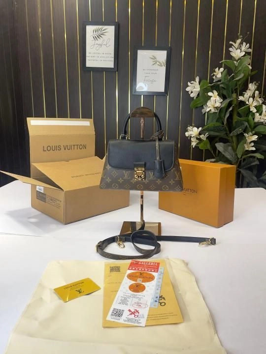 Louii_s vuitton madeleine top handle bag with double box((M27574-black) 1