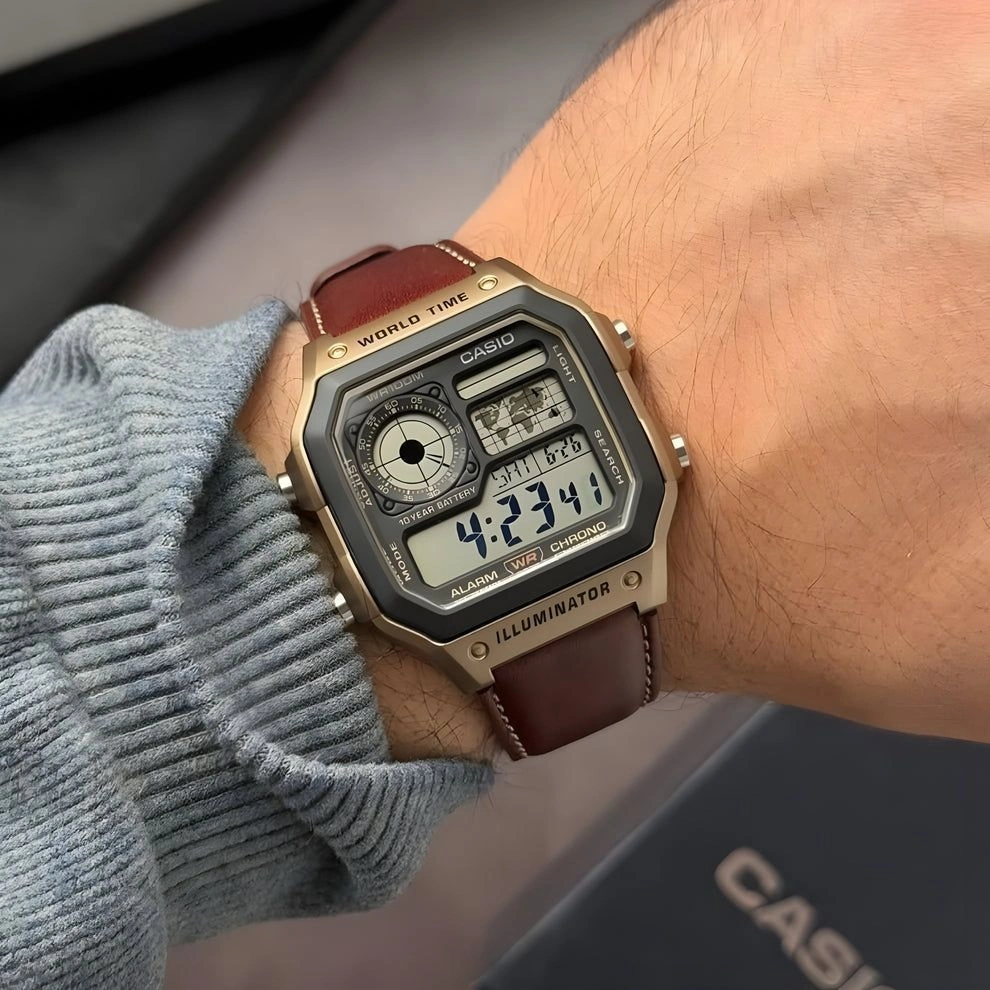 CASIO VINTAGE WORLD TIME DIGITAL WATCH 1