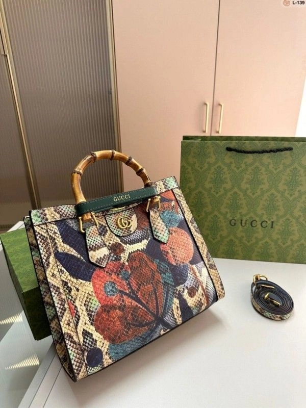 Guccci GG Diana Python Premium Tote Bag With OG Magnetic Box & Dust Bag (Python - 531) 2