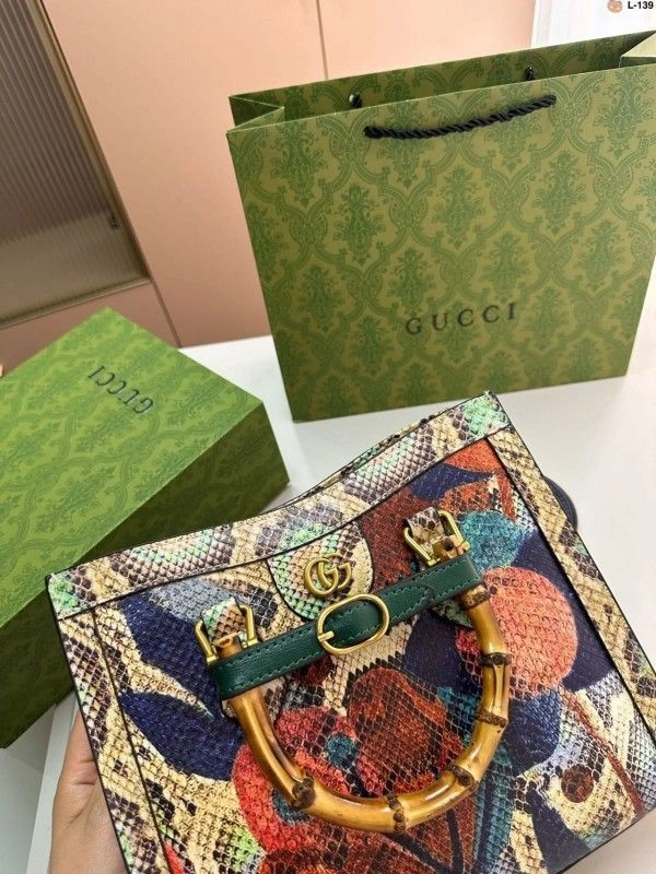 Guccci GG Diana Python Premium Tote Bag With OG Magnetic Box & Dust Bag (Python - 531) 4