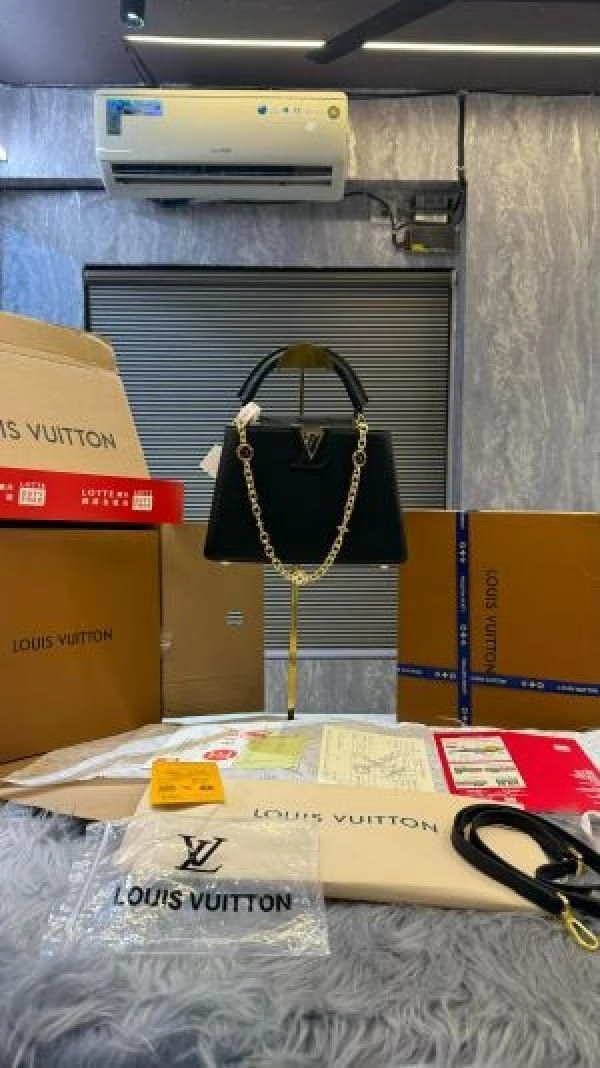 Loui Vuitton Artycapucines Nicholas Hlobo premium packaging 6273 2